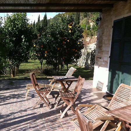 Agriturismo La Rocca Di Perti فينالي ليغوري المظهر الخارجي الصورة