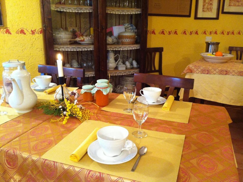 Agriturismo La Rocca Di Perti فينالي ليغوري المظهر الخارجي الصورة